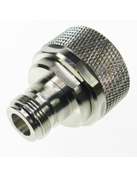 Adaptador coaxial RF 7-16 macho a tipo N hembra