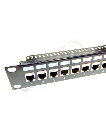 Panel CAT6a apantallado RJ45 hembra - hembra con guia de cables