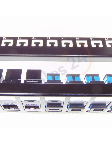 19'' Hybrid Panel 24 Feed-Through, ports RJ45 CAT6 and fiber optic
