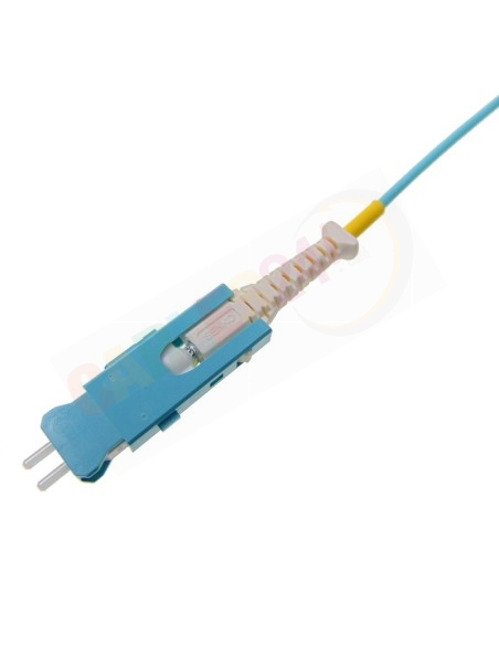 Patch cord Multimode Duplex Fiber Optic Cable SN-SN OM4. Senko SN connector detail.